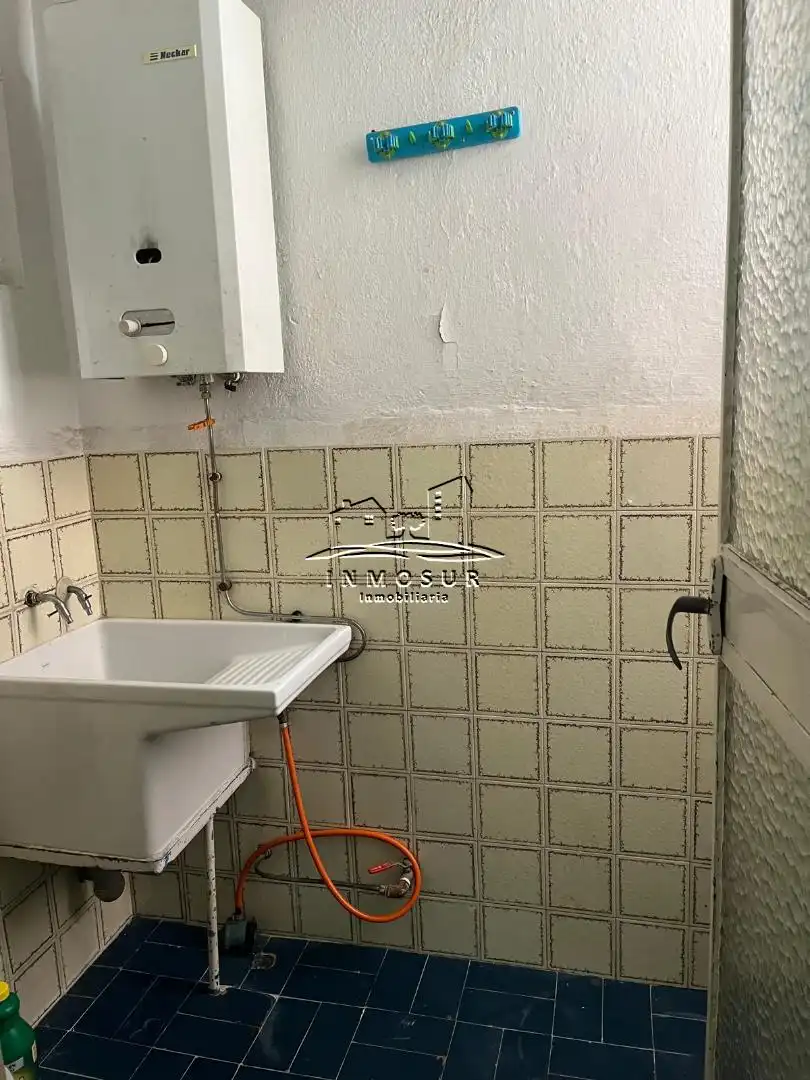 Bany de Pis en venda en Lucena amb Traster