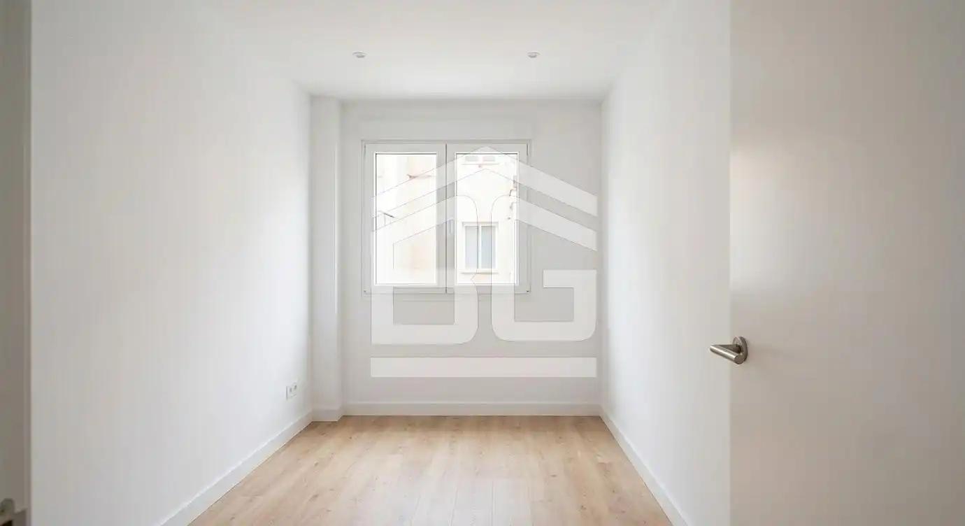 Piso con terraza en venta en Carrer de Josep Carner, imagen 6