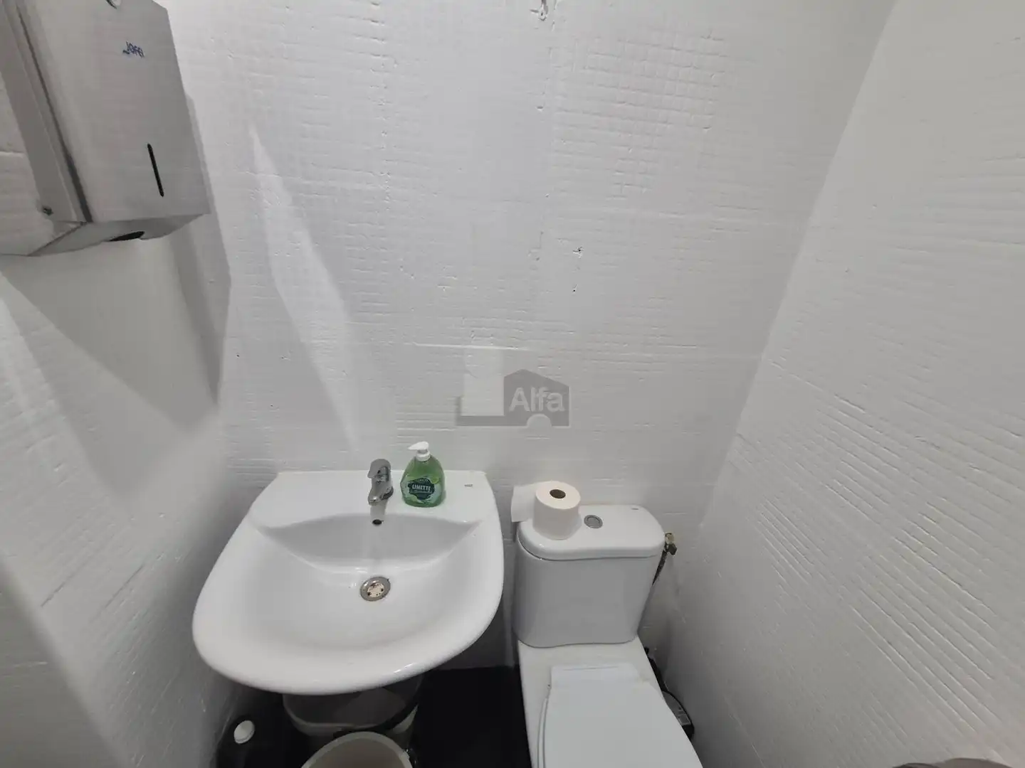 Baño de Local de alquiler en Tavernes Blanques con Aire acondicionado y Calefacción