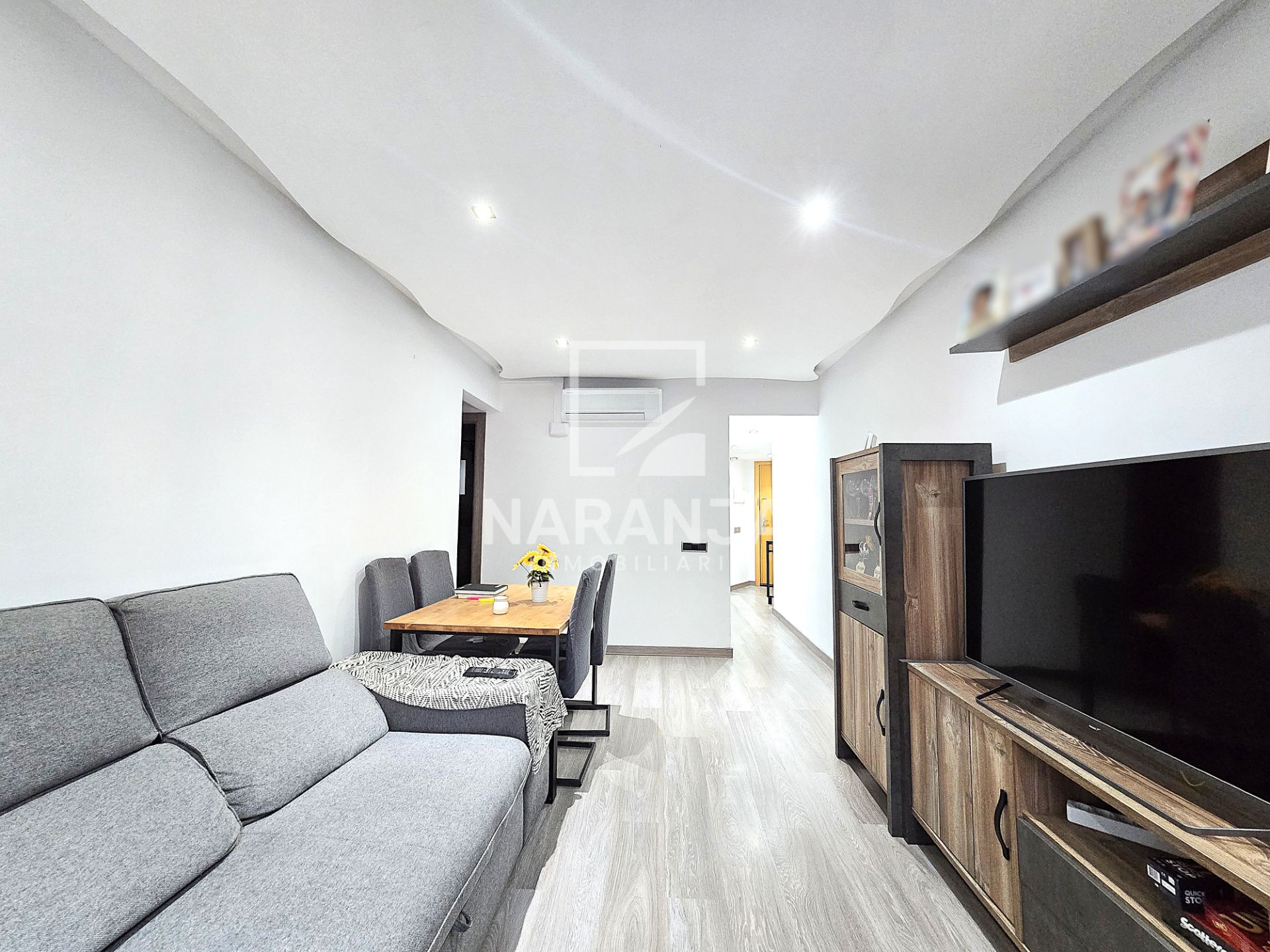 Sala d'estar de Pis en venda en Santa Coloma de Gramenet