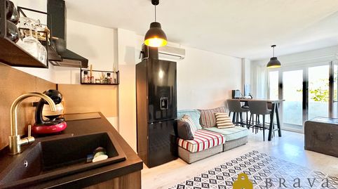 Coqueto apartamento reformado en venta en Empuriabrava - Port Mistral, imatge 2