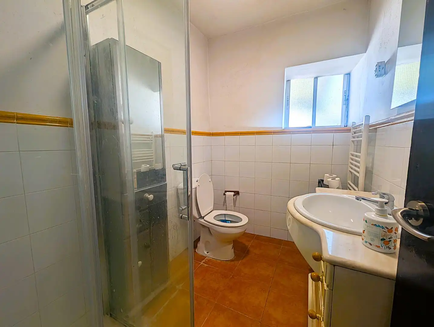 Bathroom of Houses for sale in Rubiá  with Heating, Private garden and Storage room
