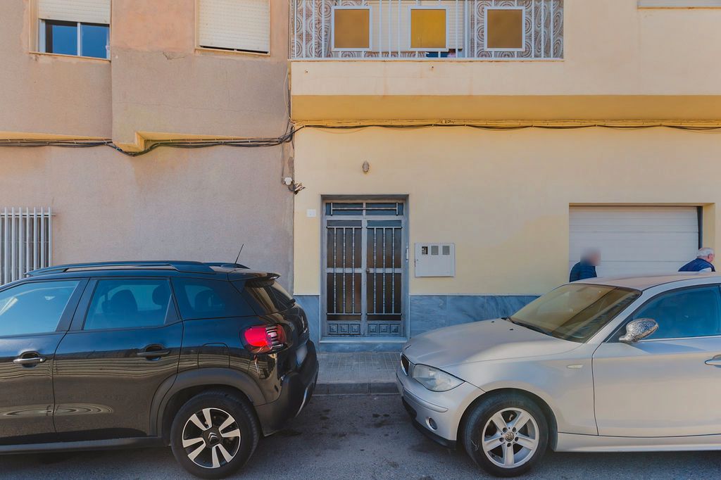 Vista exterior de Pis en venda en El Ejido