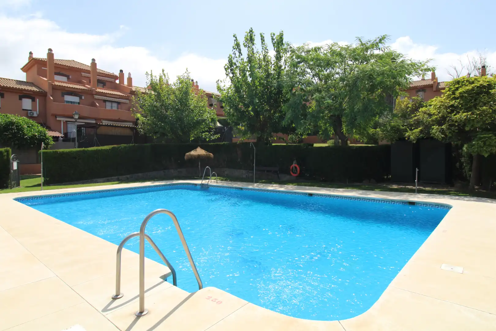 Semi-detached house with pool to rent in Capellanía - Retamar, imagen 21