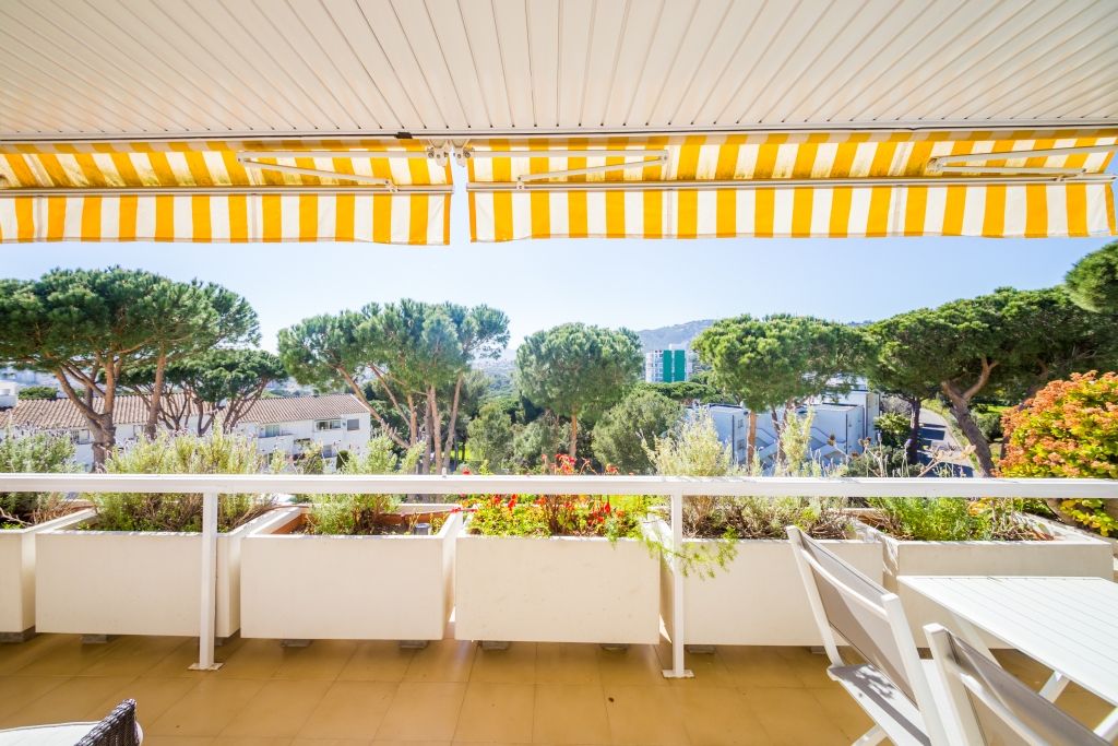 Terrassa de Apartament en venda en Castell-Platja d'Aro amb Aire condicionat, Moblat i Forn
