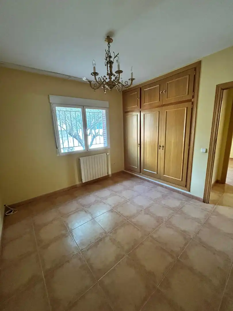 Bedroom of Detached homes for sale in Robledo de Chavela  with Heating, Private garden and Terrace