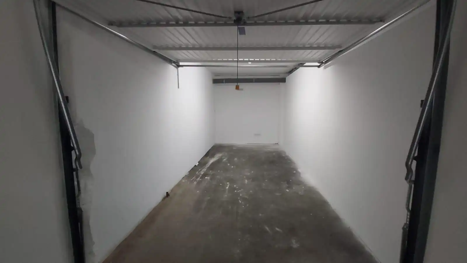 Einzelparkplatz zum Verkauf in Zona Botánico, imagen 8