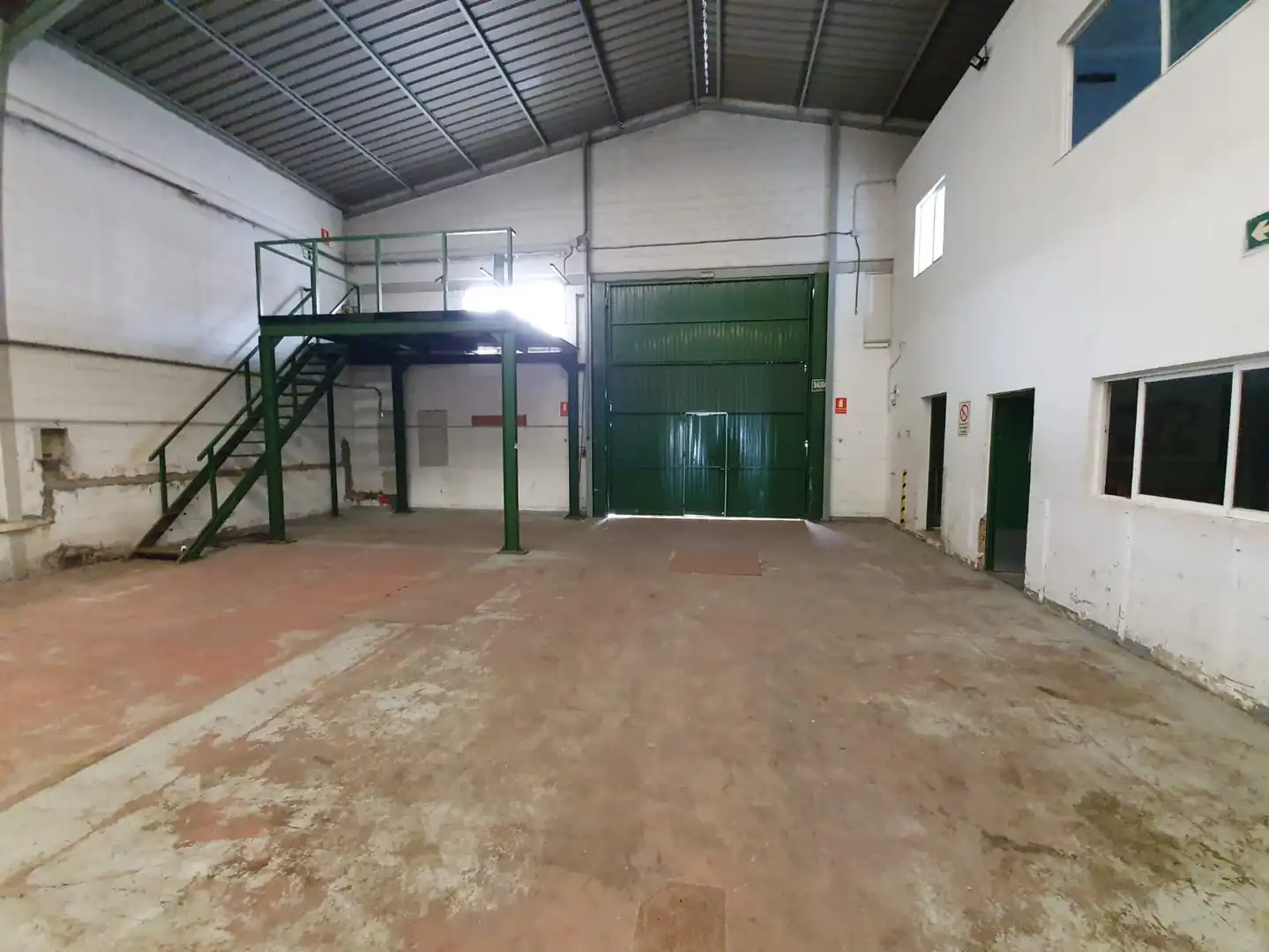 Nau industrial de lloguer en Puerto Real