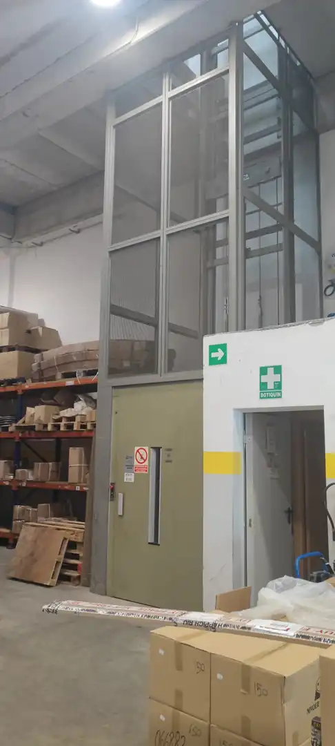 Fabrikhallen zur Miete in Carrer d'Eduard Maristany, 434, Port