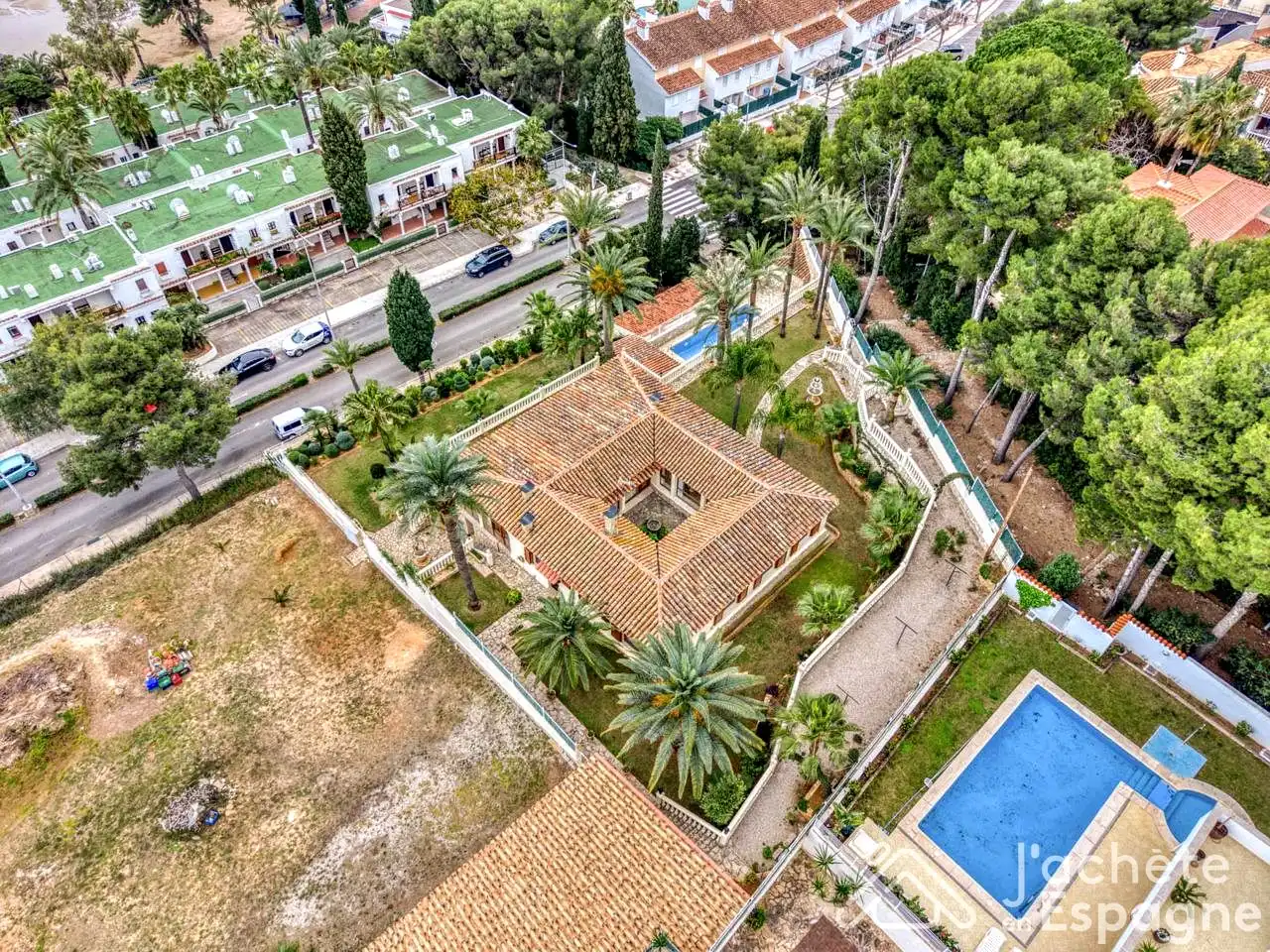 Exterior view of Houses for sale in Alcalà de Xivert  with Air Conditioner, Private garden and Terrace
