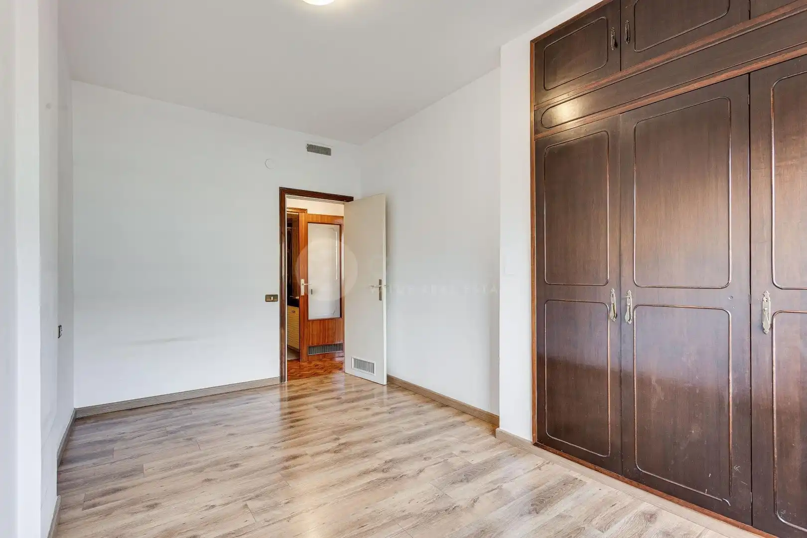 Piso en venta en Barcelona con Parquet