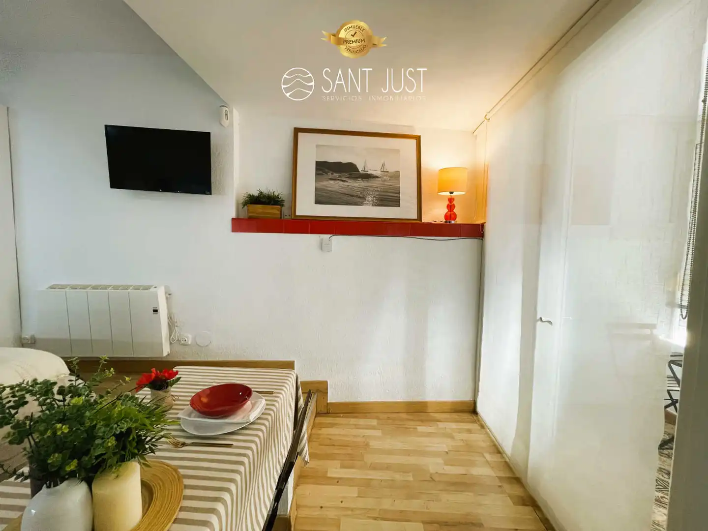 Living room of Study for sale in La Pineda