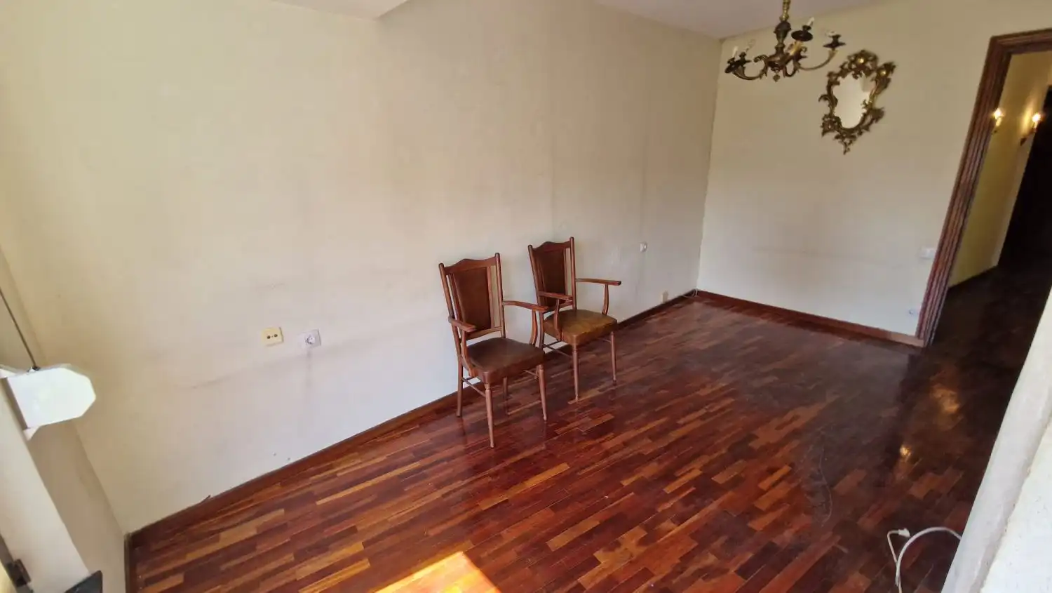 Wohnzimmer von Büro zur Miete in León Capital  mit Terrasse