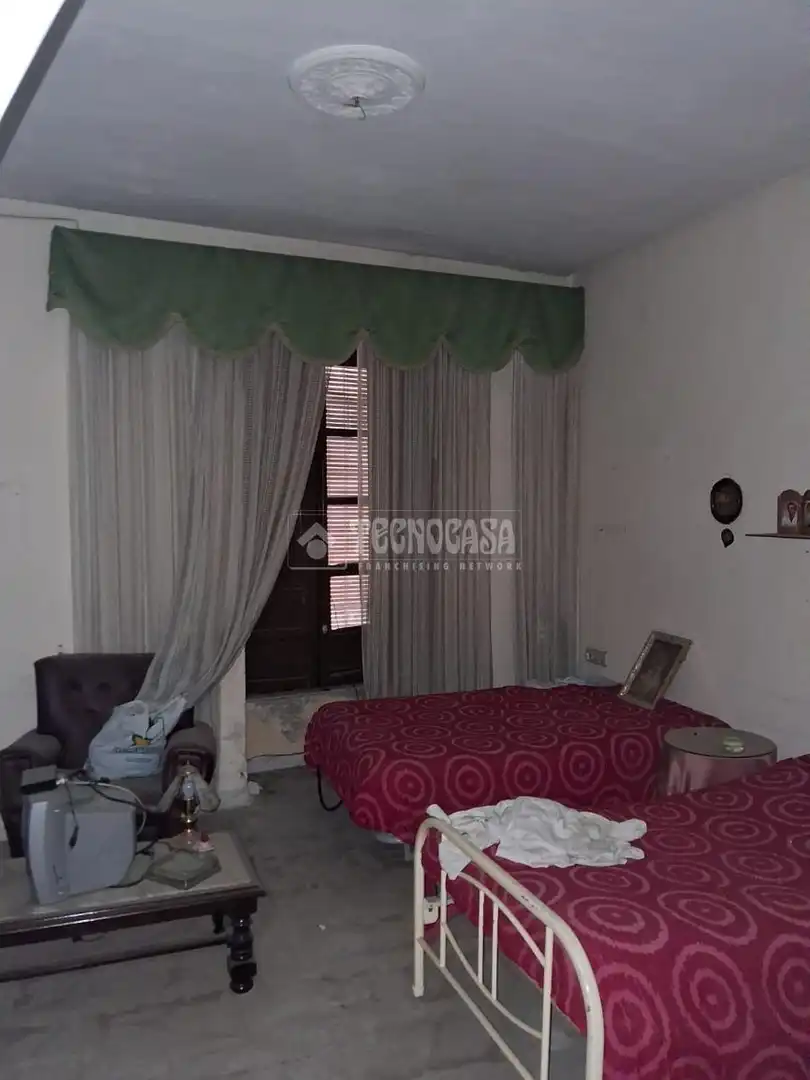Casa amb terrassa en venda a Baeza, imagen 3