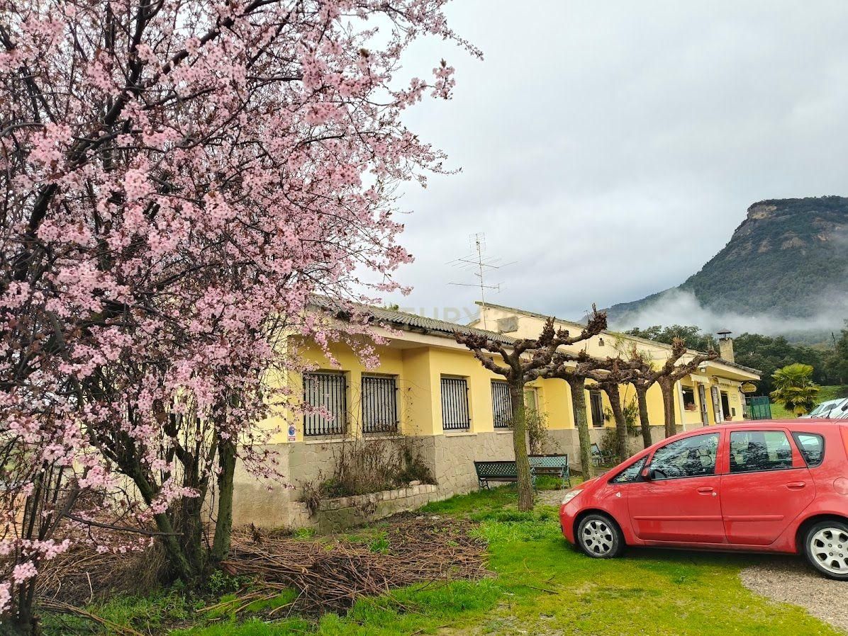 Vista exterior de Local en venta en L'Espunyola con Aire acondicionado y Alarma