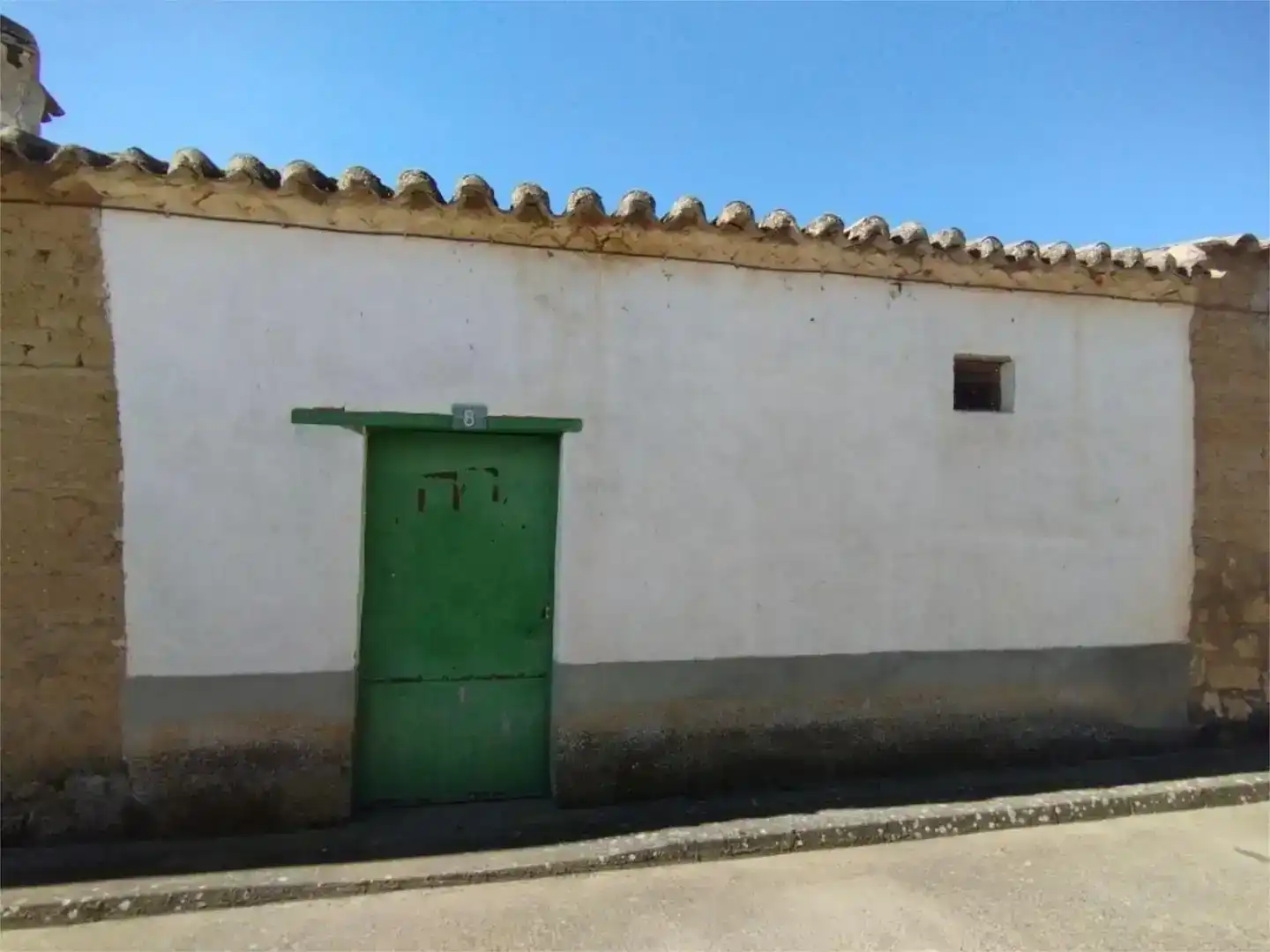 Vista exterior de Casa adosada en venda en Casasola de Arión amb Traster