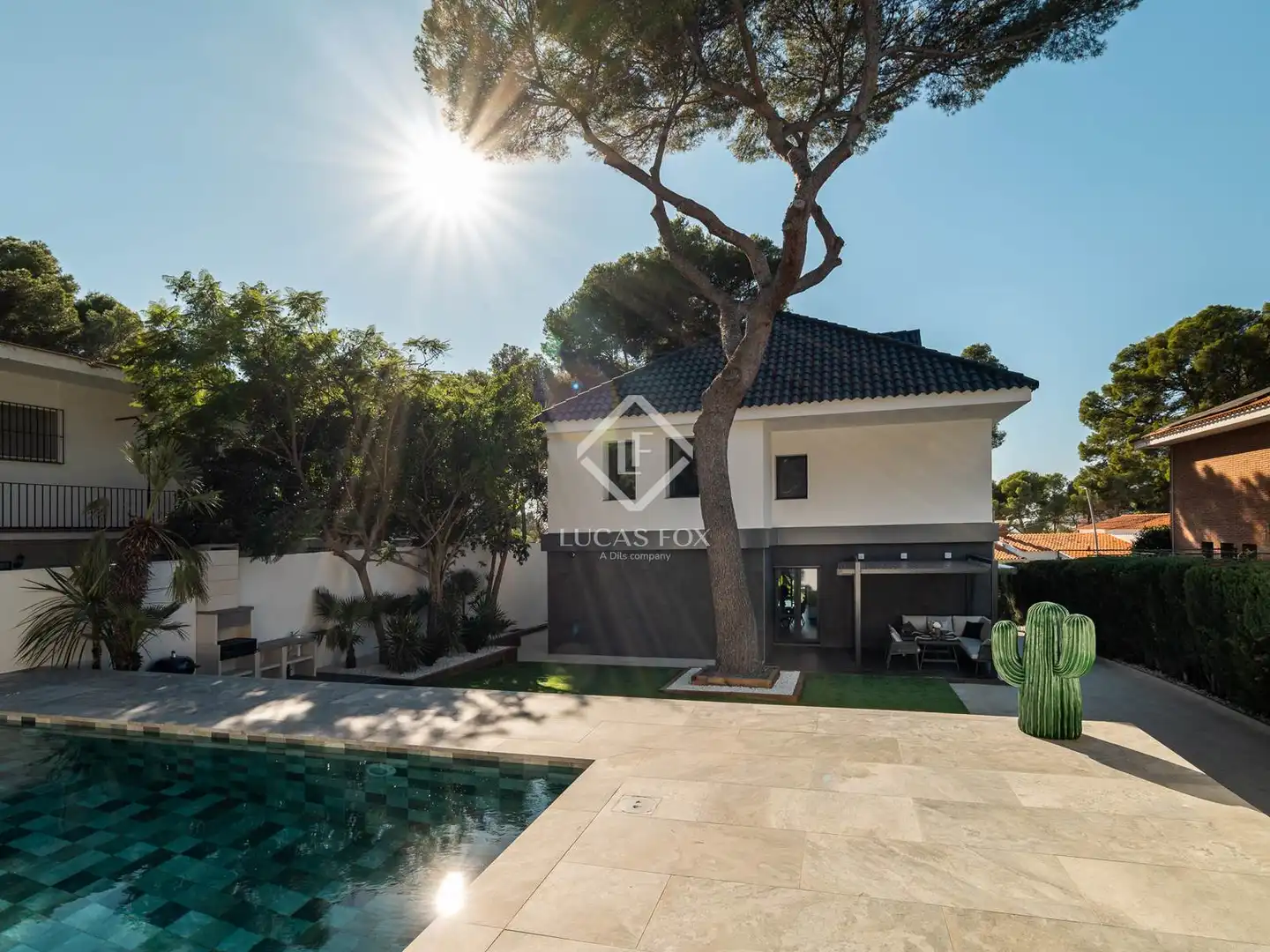Vista exterior de Casa o chalet en venta en Castelldefels con Aire acondicionado, Jardín privado y Trastero