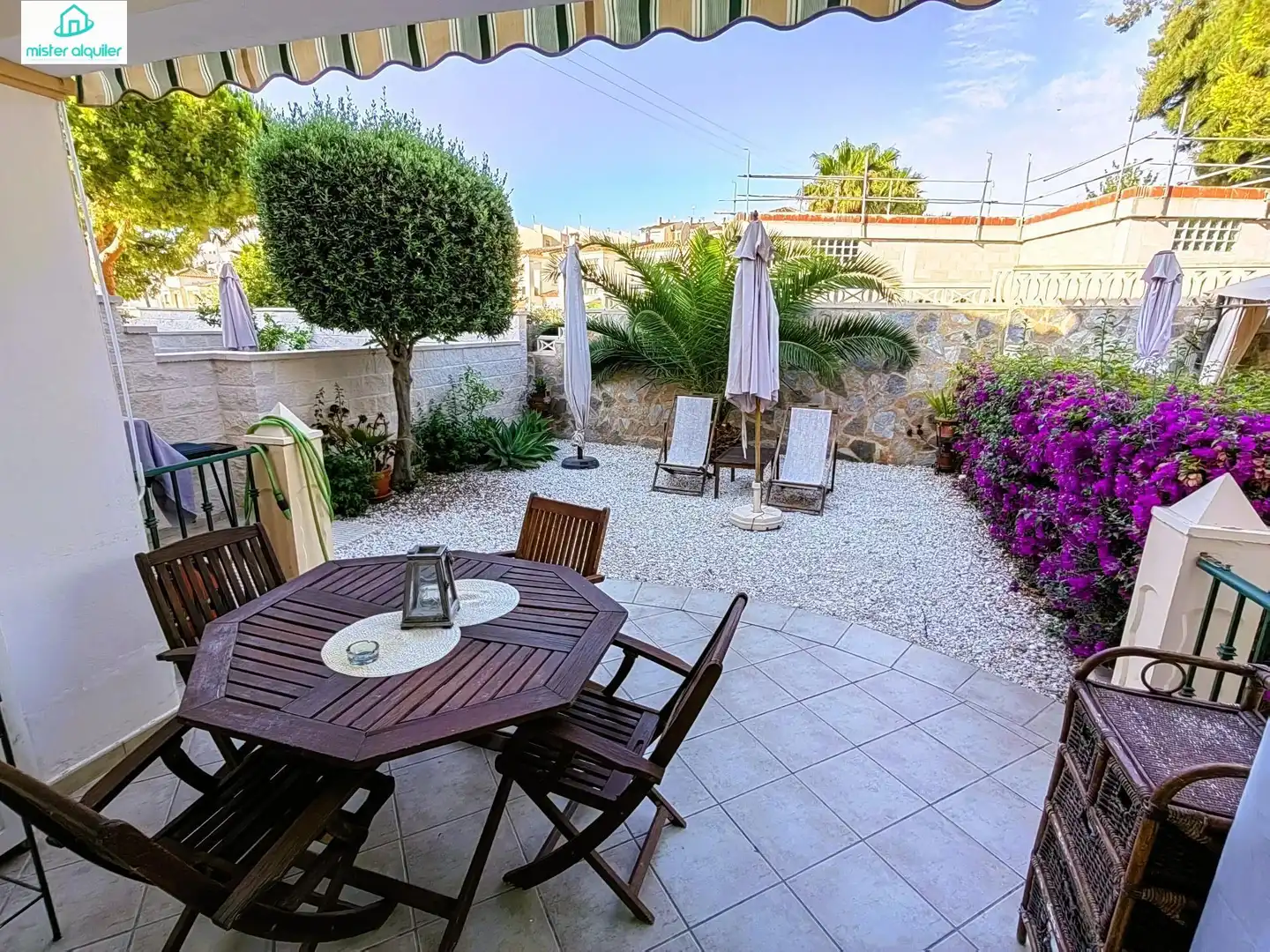 Terrassa de Casa o xalet de lloguer en El Campello amb Aire condicionat, Calefacció i Jardí privat