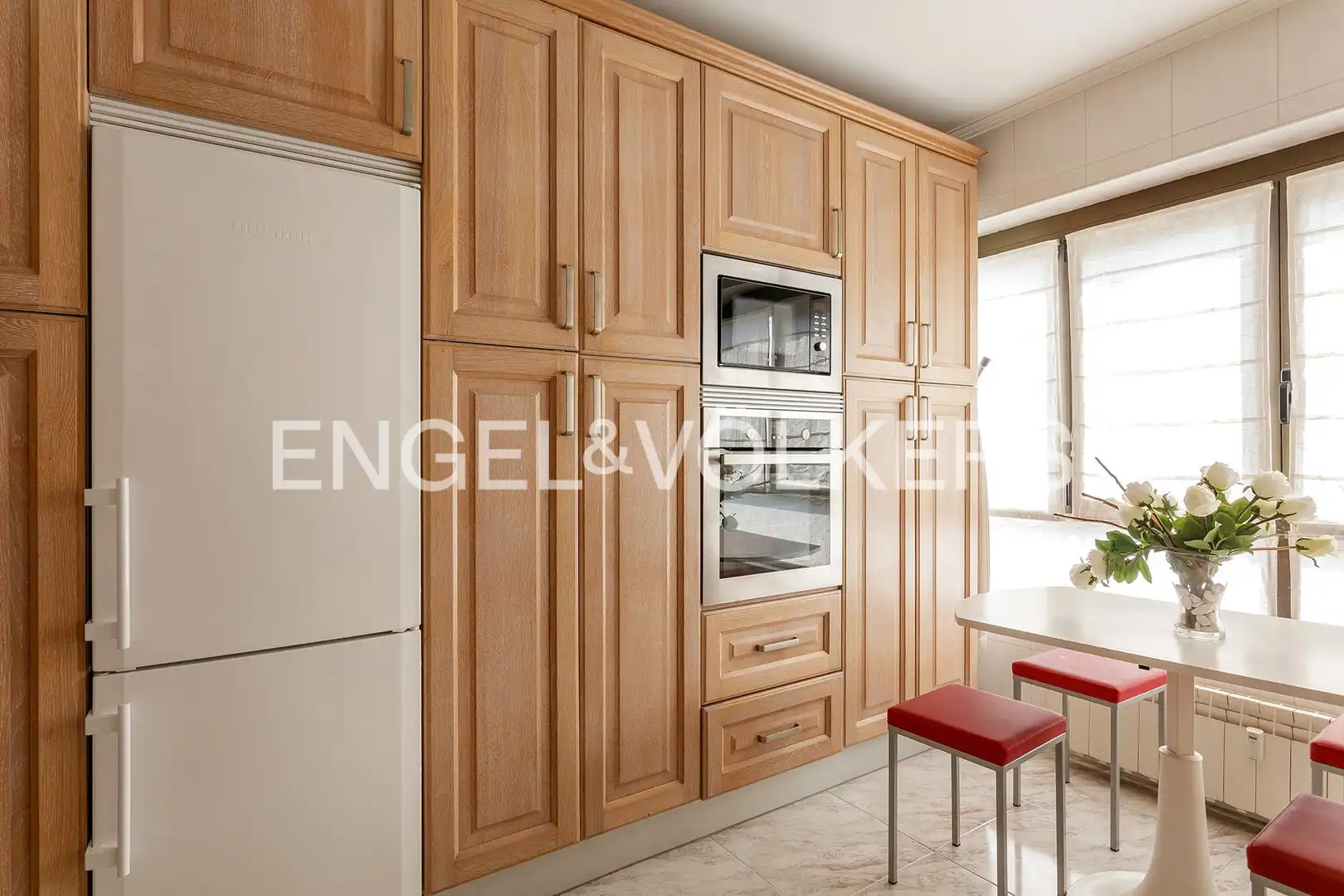 Cocina de Piso en venta en Getxo  con Calefacción y Trastero
