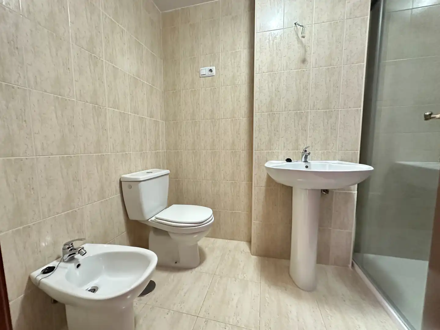 Badezimmer von Wohnung zur Miete in Campus Norte - San Caetano