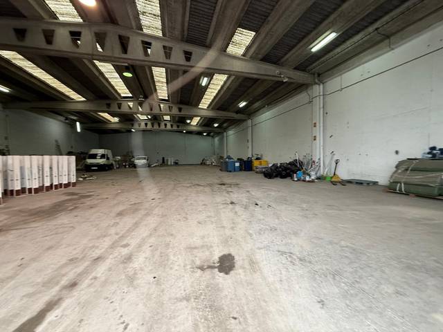 Nave industrial en Alquiler en Torreforta