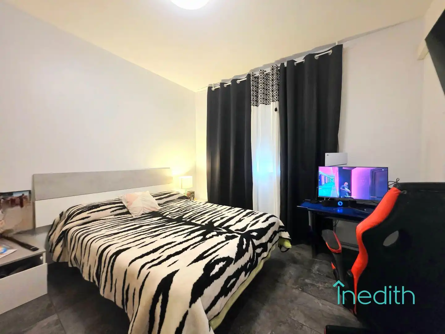 Bedroom of Flat for sale in El Prat de Llobregat  with Air Conditioner, Heating and Terrace