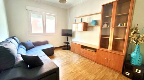 Foto 3 de Piso de alquiler en Santander - Vía Cornelia, General Dávila, Santander