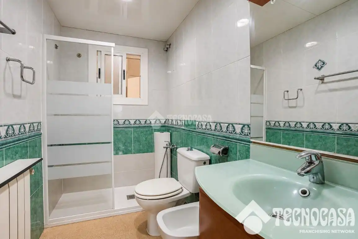 Baño de Piso en venta en Sant Andreu