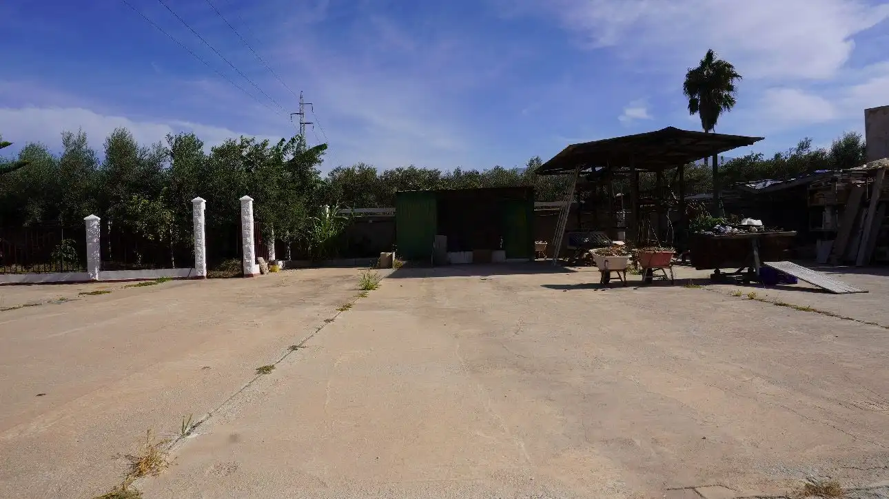 Parking de Finca rústica en venta en Motril con Terraza, Piscina y Amueblado