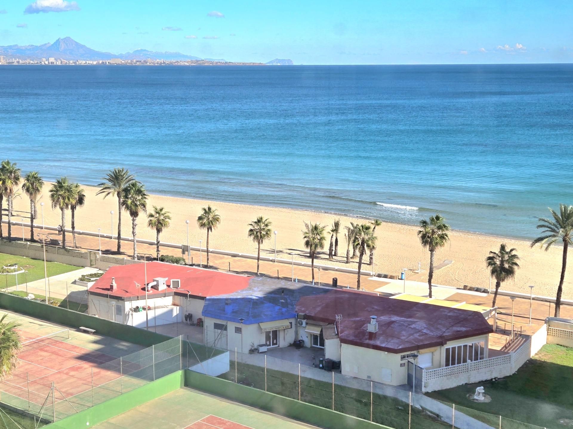 Bedroom of Flat for sale in Alicante / Alacant  with Air Conditioner, Private garden and Terrace