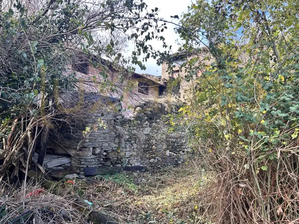 Vista exterior de Casa o xalet en venda en La Guingueta d'Àneu