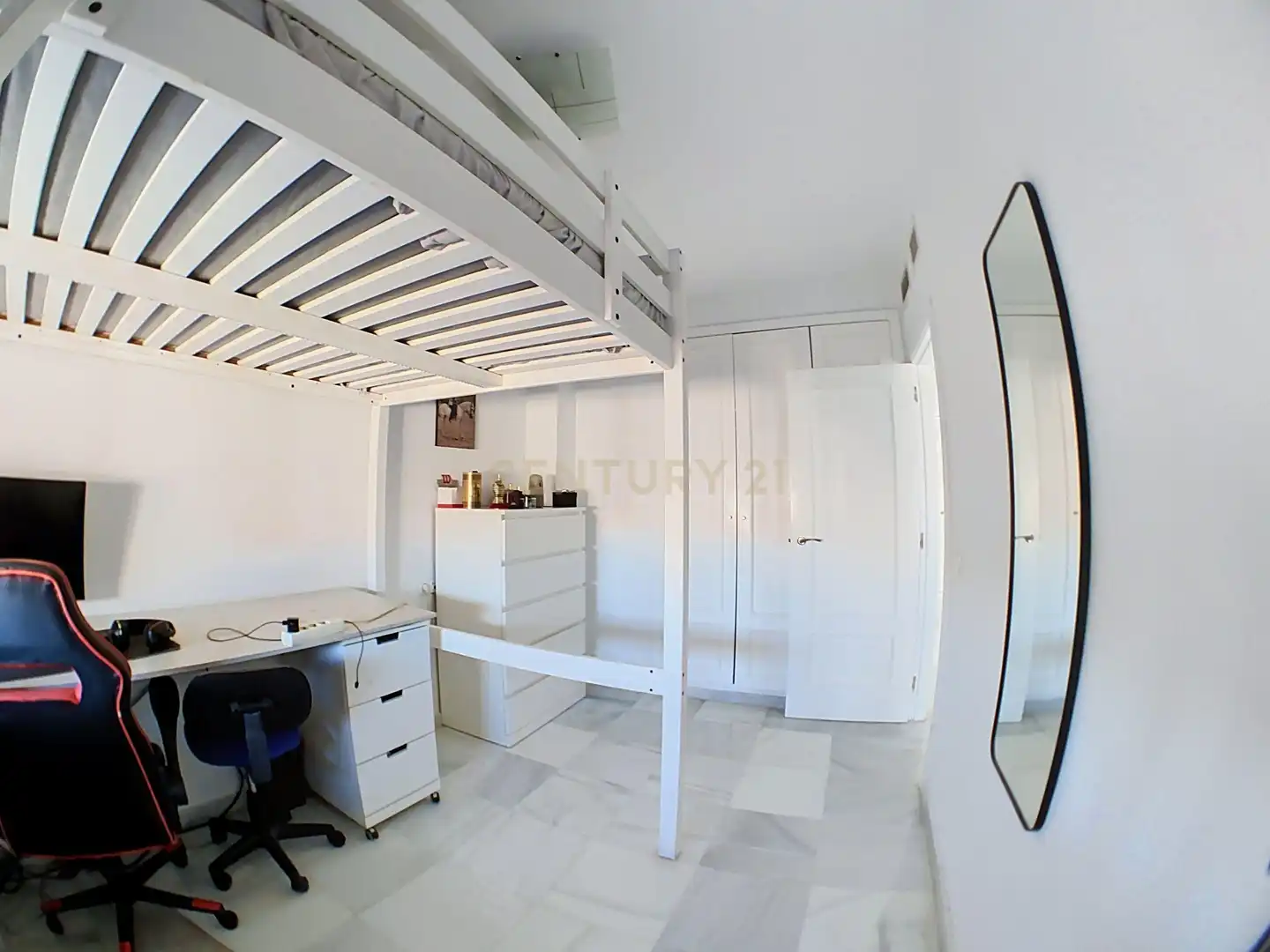 Apartament amb piscina en venda a Avenida Imperio Argentina, Málaga, Spain 7, imagen 18