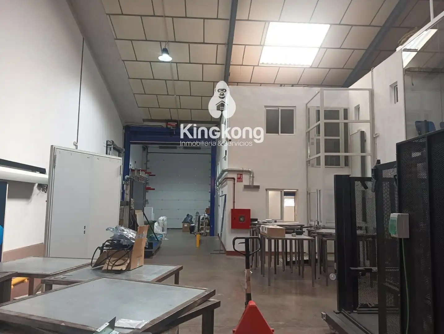 Industrial building with lift for sale in Zona Industrial, imagen 18