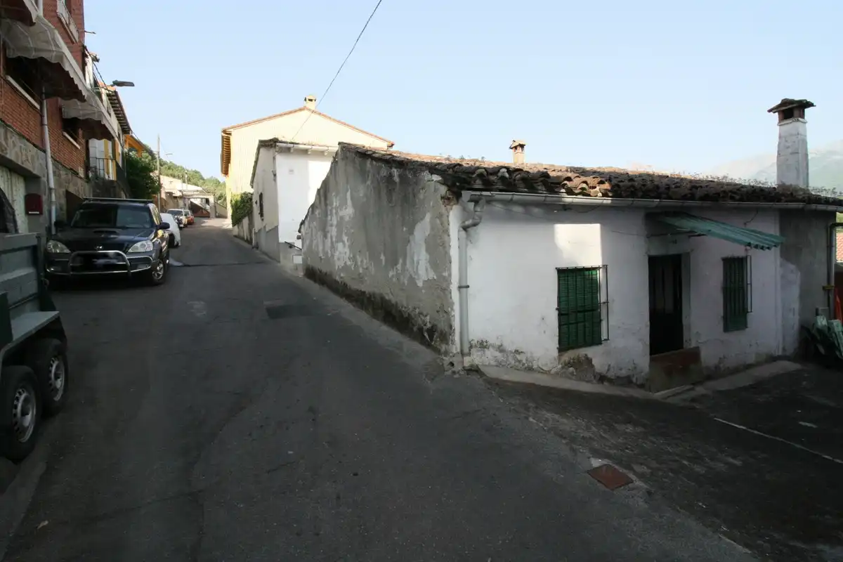 Vista exterior de Casa o chalet en venta en Arenas de San Pedro