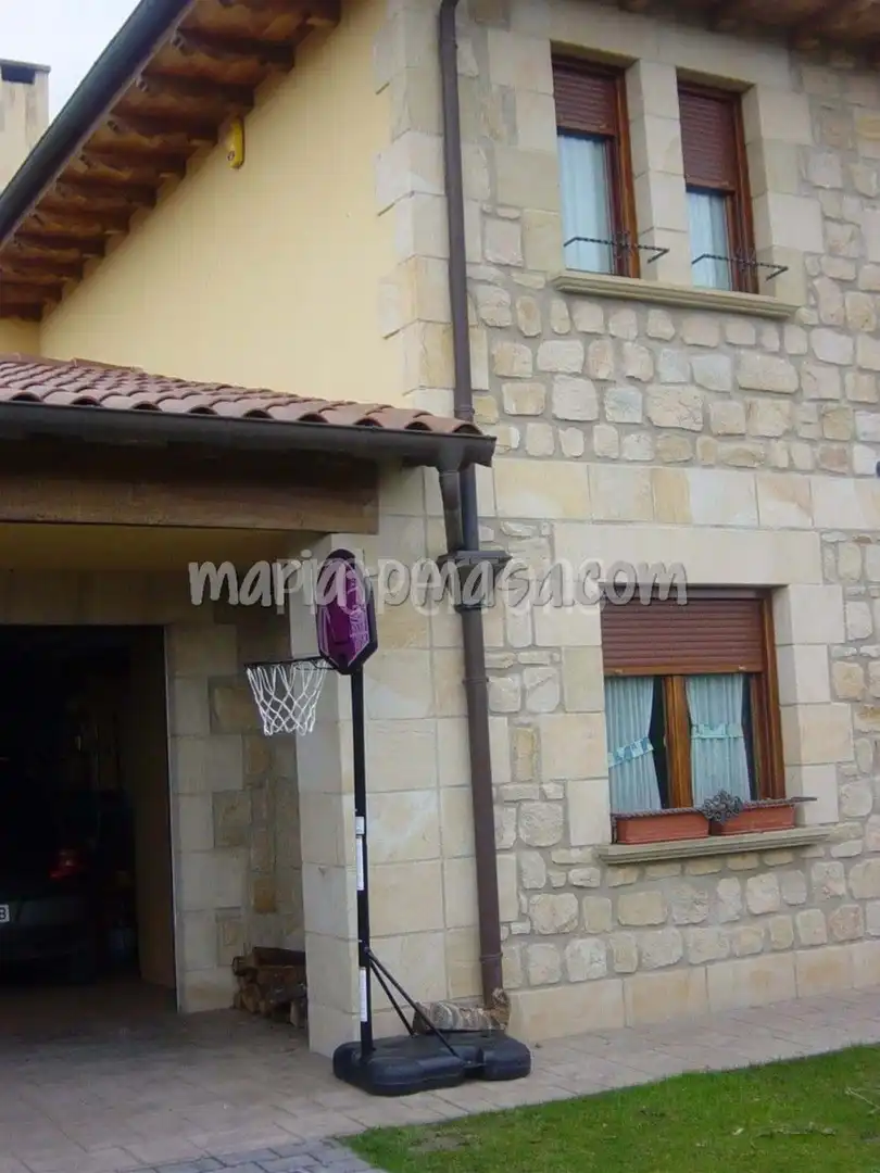 Chalet en venta en Condado de Treviño, imagen 2