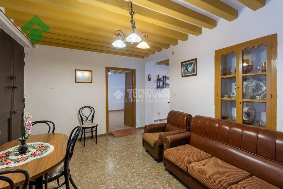 Sala d'estar de Casa adosada en venda en Nerja