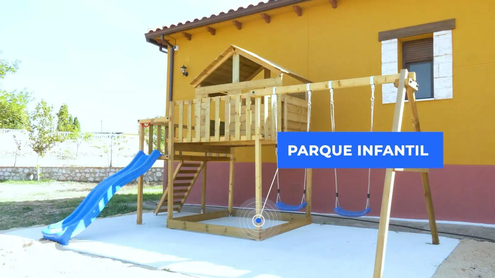 Parking de Casa o chalet en venta en Alcaraz con Aire acondicionado, Calefacción y Jardín privado