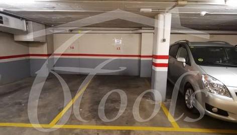 Foto 4 de Garaje en venta en D'anselm Clavé, Ajuntament-Maragall, Barcelona