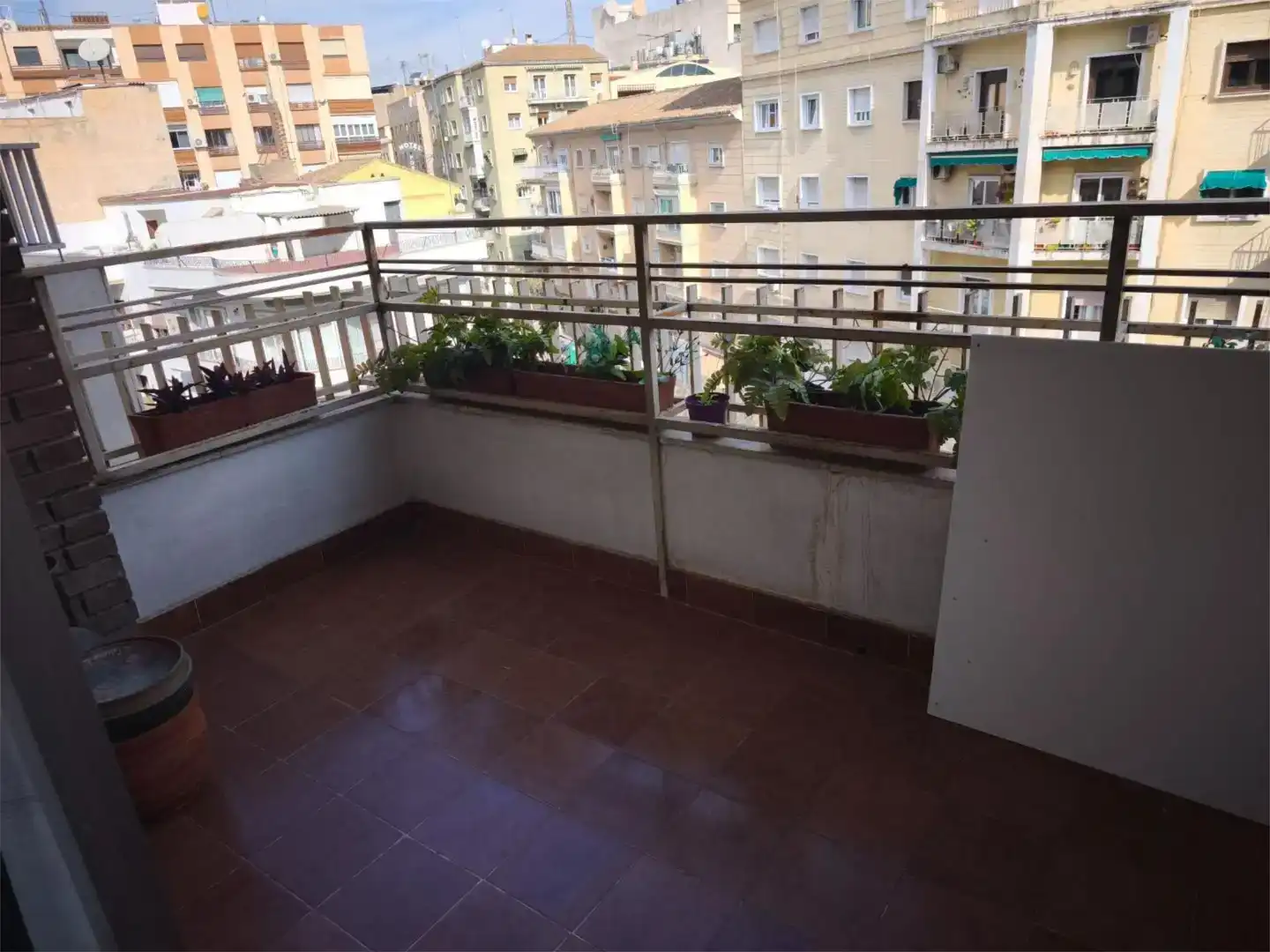 Terraza de Piso en venta en  Granada Capital con Aire acondicionado y Balcón