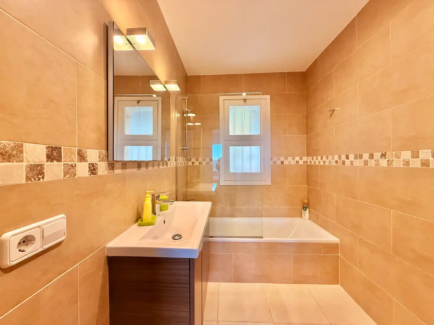 Maison avec piscine à vendre à Carrer Pau Casals, imagen 14