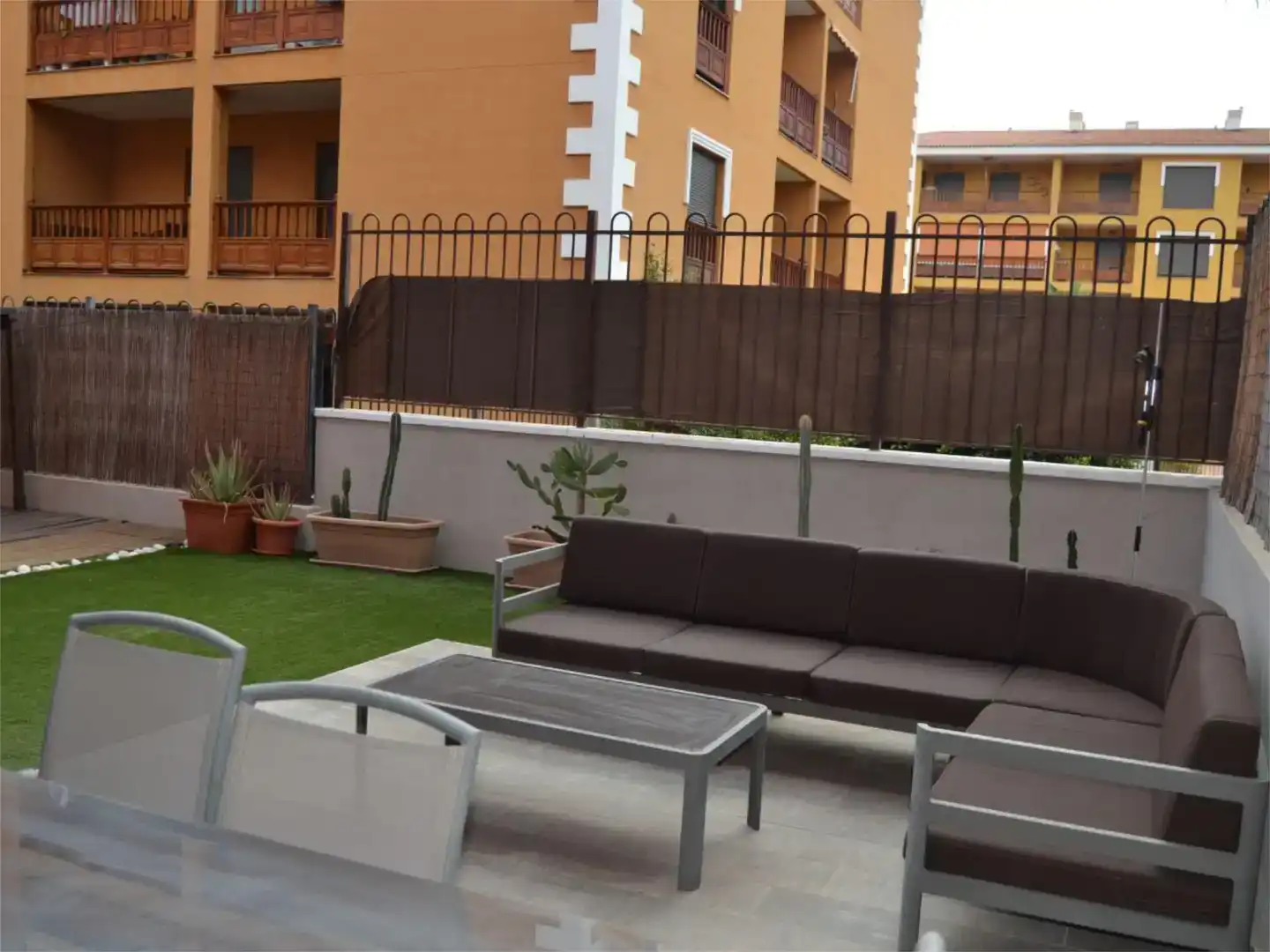 Terrasse von Wohnung zum Verkauf in Arona mit Schwimmbad