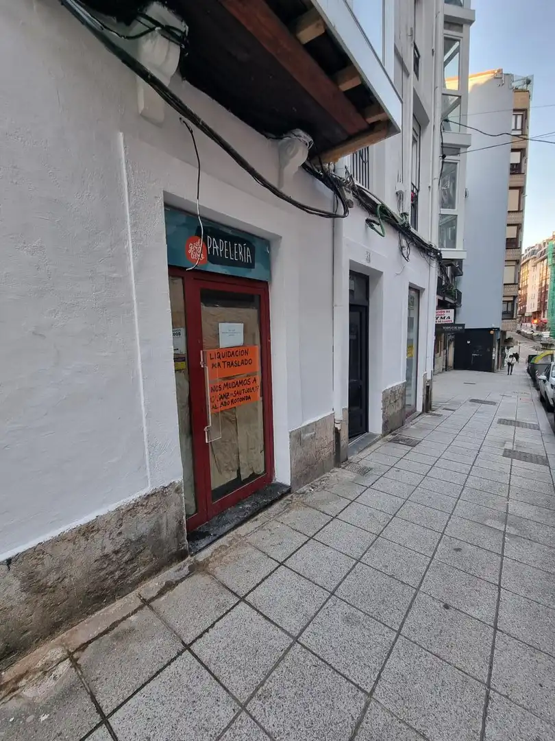 Locale commerciale in vendita a Guevara
