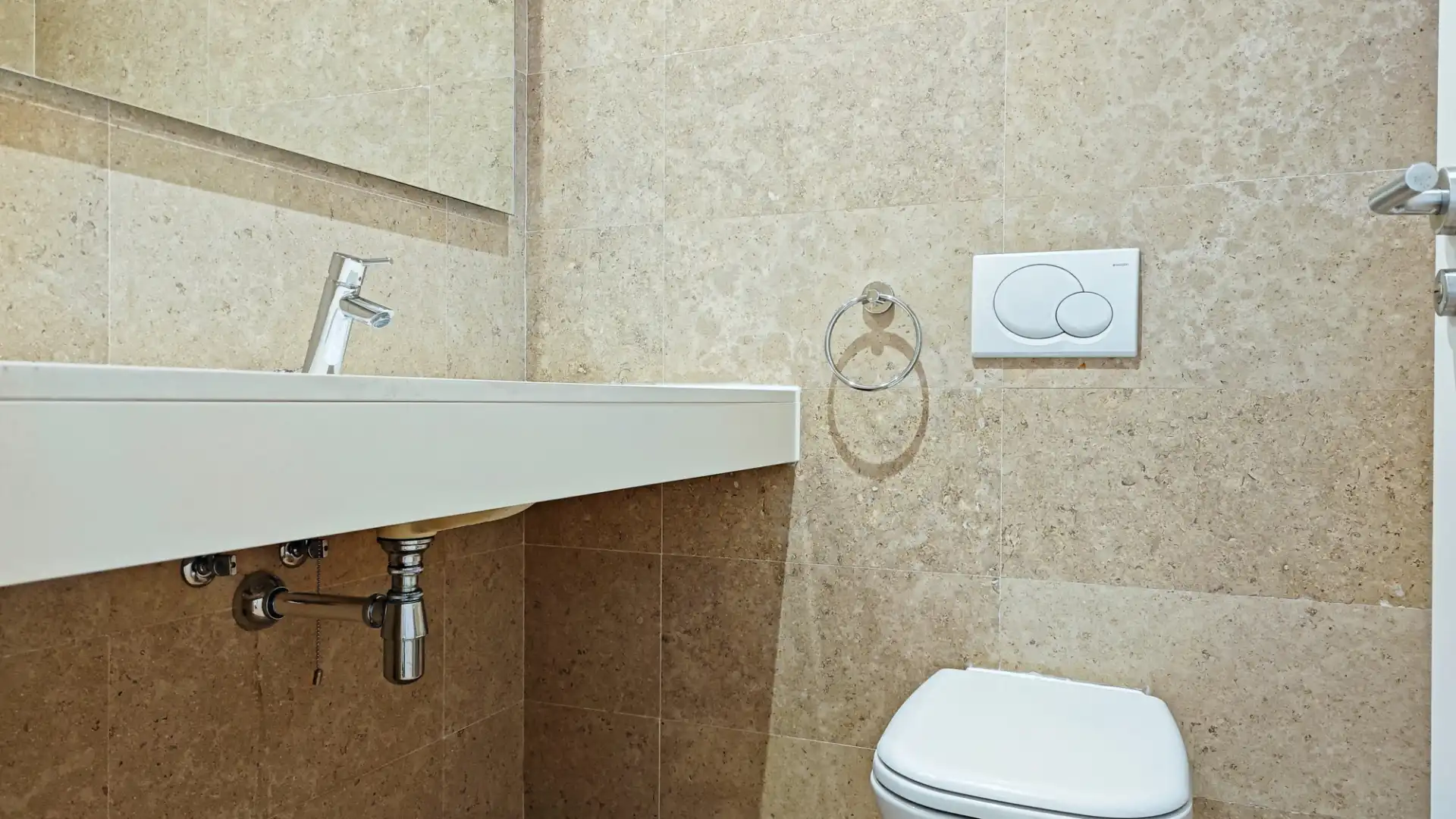 Badezimmer von Dachboden zur Miete in  Palma de Mallorca mit Klimaanlage, Heizung und Parkett