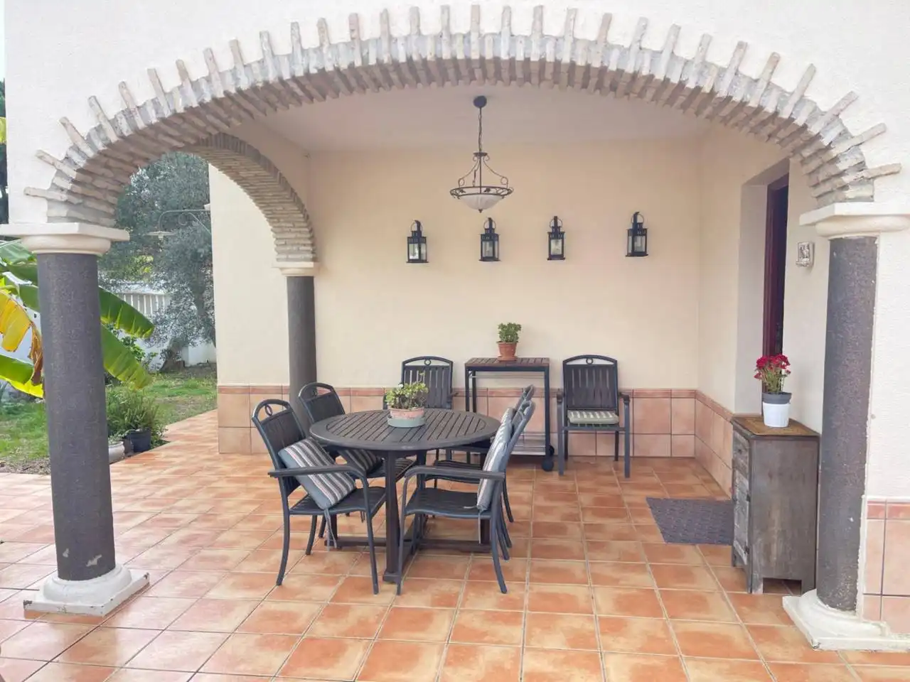 Terrassa de Casa o xalet en venda en Chiclana de la Frontera amb Aire condicionat, Jardí privat i Piscina