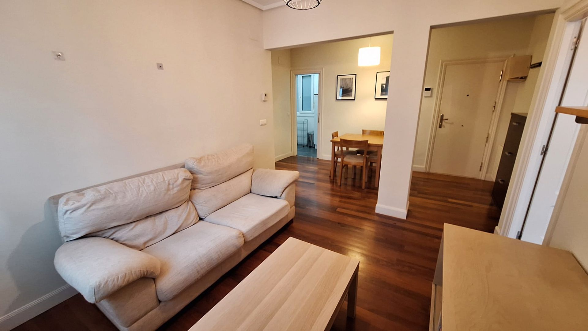 Sala de estar de Piso en venta en Bilbao  con Calefacción, Horno y Lavadora