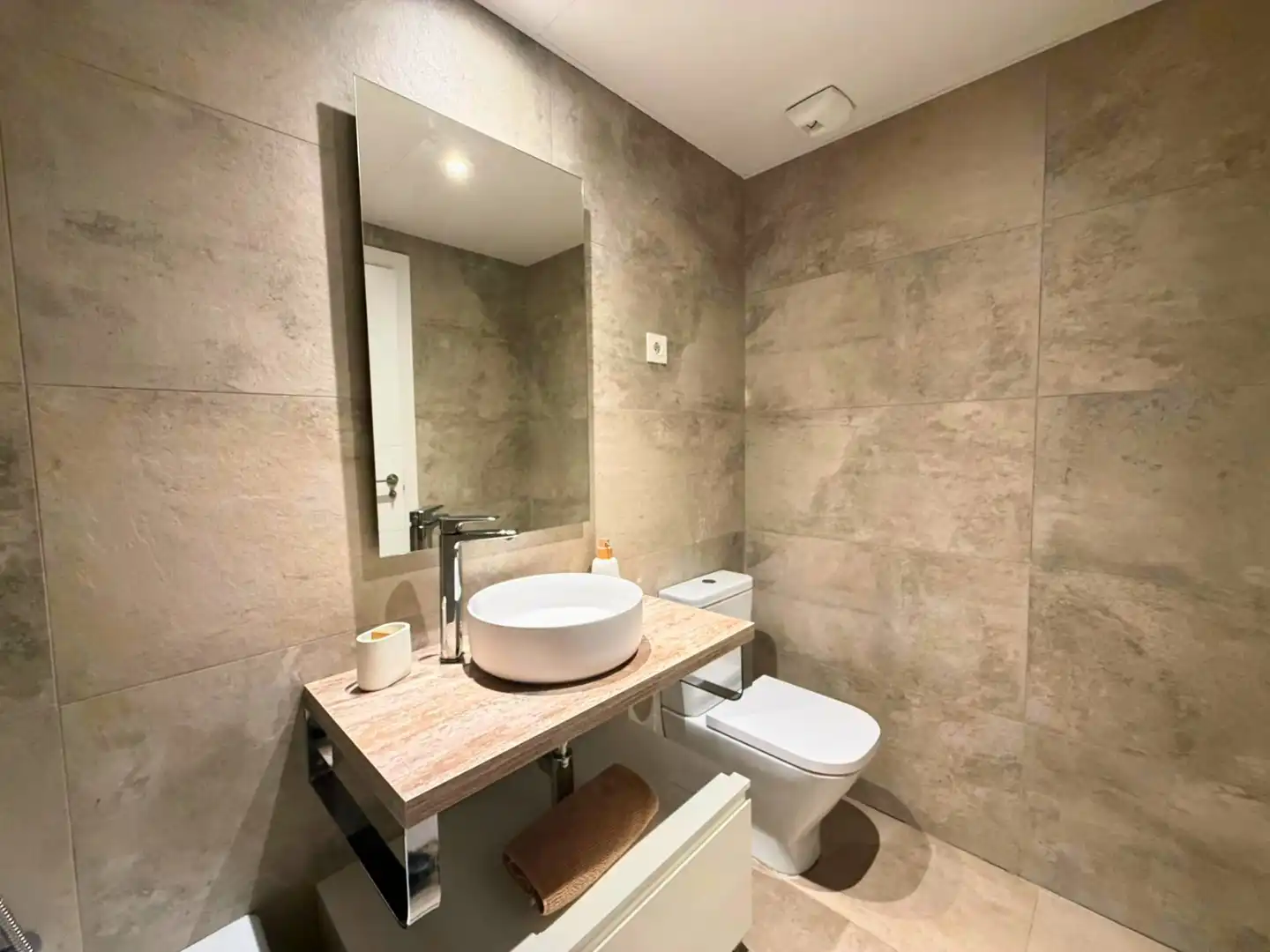 Baño de Piso en venta en Rivas-Vaciamadrid con Aire acondicionado, Calefacción y Terraza