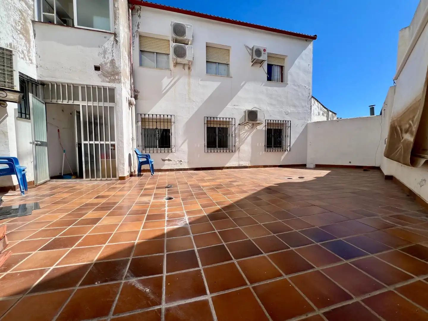 Vista exterior de Piso en venta en Villafranca de Córdoba con Balcón