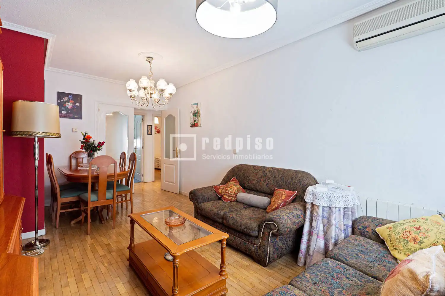 Habitación de Piso en venta en Madrid con Calefacción