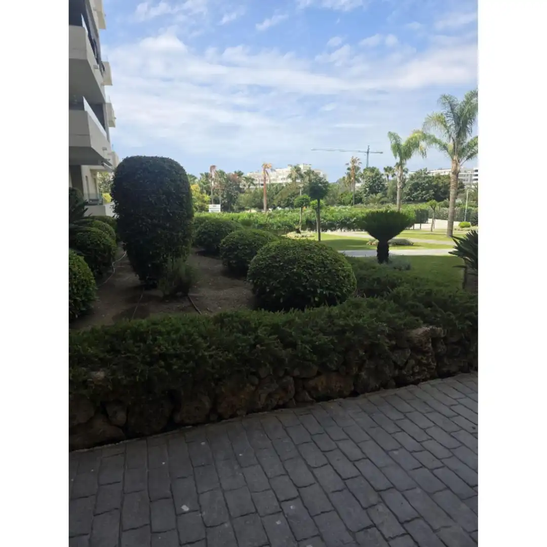 Jardí de Apartament en venda en Marbella amb Aire condicionat i Piscina comunitària