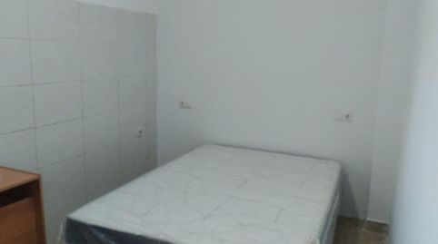 Foto 3 de Planta baixa de lloguer a Isaac Peral, Melilla Capital